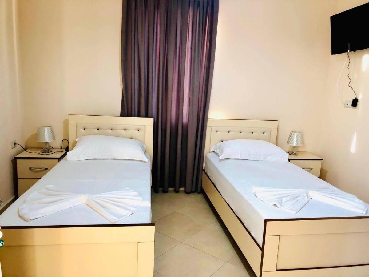 R Hotel Zhaban Εξωτερικό φωτογραφία