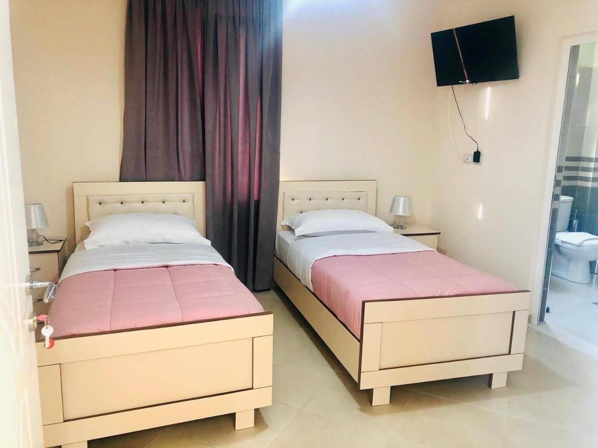 R Hotel Zhaban Εξωτερικό φωτογραφία