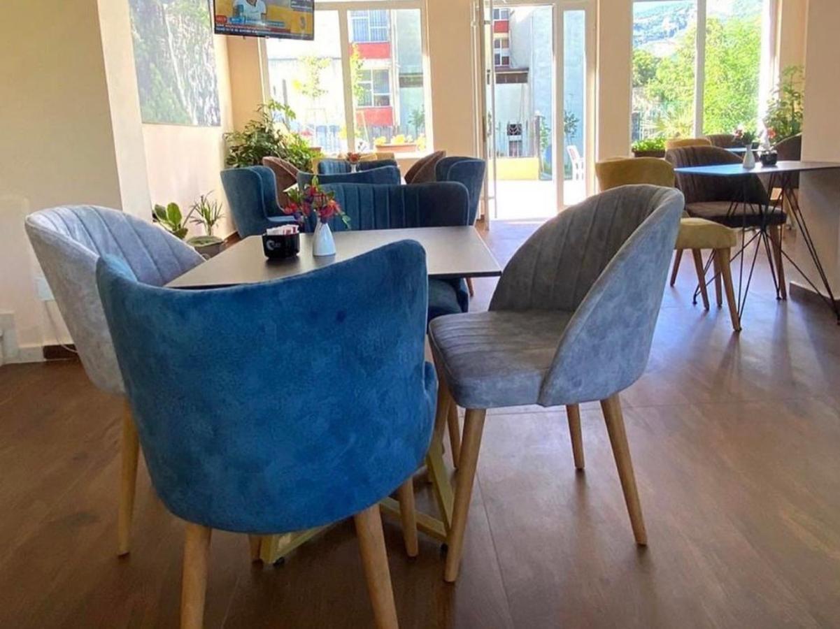 R Hotel Zhaban Εξωτερικό φωτογραφία